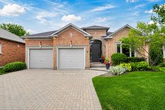 6 Willie's Round, Whitchurch-Stouffville, ON L4A 1N6