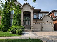 101 Townwood Drive, Richmond Hill, ON L4E 4T2