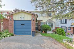 143 Thoms Crescent, Newmarket, ON L3Y 1C9