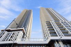 5 Meadowdale Road 210, Vaughan, ON L4K 0C7