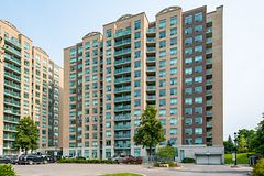 23 ONEIDA Crescent 1103, Richmond Hill, ON L4B 0A2