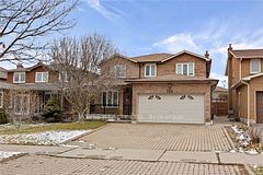 122 Torii Street, Vaughan, ON L4L 5L5