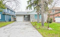 32 East Drive, Markham, ON L6G 1A4