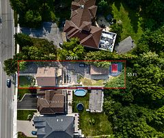 302 Brookside Road, Richmond Hill, ON L4C 0K8