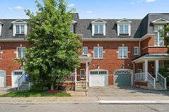 15 Old Colony Road 24, Richmond Hill, ON L4E 4L5