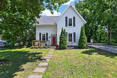 20435 Leslie Street, East Gwillimbury, ON L0G 1R0