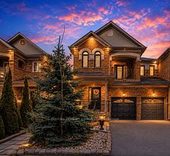 137 Blue Willow Drive, Vaughan, ON L4L 9E9