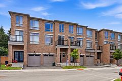 57 Drover Circle, Whitchurch-Stouffville, ON L4A 7G4