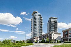 12 Gandhi Lane 2708, Markham, ON L3T 0G8