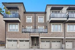 125 Kayla Crescent 19, Vaughan, ON L6A 3P4