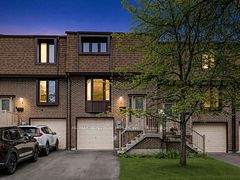 11 Plaisance Road 3, Richmond Hill, ON L4C 5H1