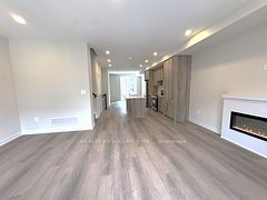 21 Agnes Lane, Richmond Hill, ON L4B 0J4