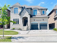 68 Marbrook Street Bsmt Apt B, Richmond Hill, ON L4C 0Y8