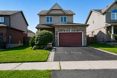 5 IRWIN Crescent, New Tecumseth, ON L9R 0G6