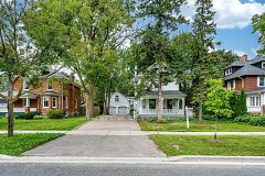 114 Main Street W, Markham, ON L3R 2G2
