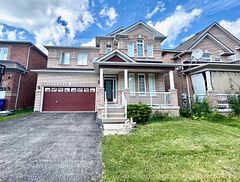 30 Chippingwood Manor, Aurora, ON L4G 7R4