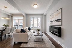 109 Wesmina Avenue, Whitchurch-Stouffville, ON L4A 4W5