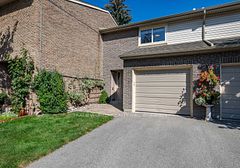 60 Camelot Way, Markham, ON L3P 3W3