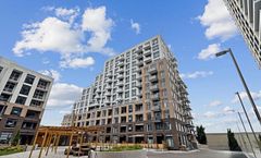 8 Beverley Glen Boulevard C904, Vaughan, ON L4J 0L5