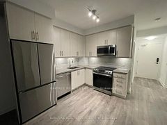 105 Oneida Crescent 911, Richmond Hill, ON L4B 0B1