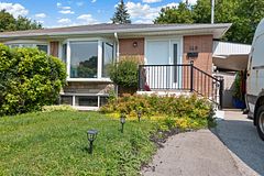 149 Septonne Avenue LF, Newmarket, ON L3Y 2W4