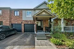 3 Glasgow Crescent, Georgina, ON L4P 4A8