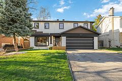 14 Portree Crescent, Markham, ON L3T 3G2