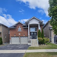 10 Orville Hand Court, Bradford West Gwillimbury, ON L3Z 3H9
