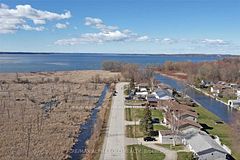 45 Bruce Avenue, Georgina, ON L4P 1K4