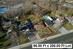 18200 Leslie Street, East Gwillimbury, ON L9N 0M5