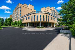 326 Major Mackenzie Drive E 705, Richmond Hill, ON L4C 8T4