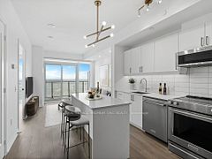 9000 Jane Street 1520, Vaughan, ON L4K 2M9