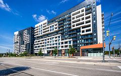 8 Rouge Valley Drive W 1210B, Markham, ON L6G 0G8