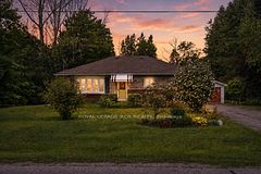 36 May Avenue, East Gwillimbury, ON L0G 1V0