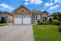 623 Glen Cedar Crescent, Innisfil, ON L9S 2J4