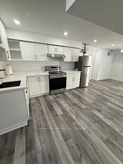 586 Sweetwater Crescent BASEMENT, Newmarket, ON L3X 1C1