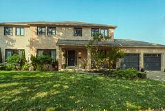 90 Brillinger Street, Richmond Hill, ON L4C 8Y3