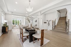 526 Mavrinac Boulevard, Aurora, ON L4G 0H7