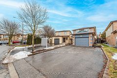 42 Greenbelt Crescent, Richmond Hill, ON L4C 5R8