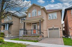 7 Fairlawn Avenue, Markham, ON L6C 2E7