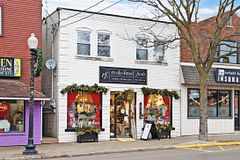 6258 Main Street B, Whitchurch-Stouffville, ON L4A 1E2