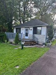 546 Lake Drive S, Georgina, ON L4P 1S5