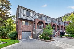 65 Cricklewood Crescent, Markham, ON L3T 4T8
