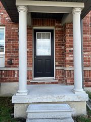 9 Old Colony Road 118, Richmond Hill, ON L4E 4L5