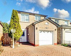 59 William Honey Crescent Lower, Markham, ON L3S 2L3