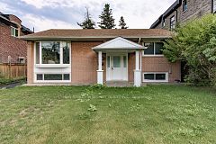 Basement 448 Fernleigh Circle S, Richmond Hill, ON L4C 1E6