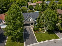 14 Carlton Road, Markham, ON L3R 1Z2
