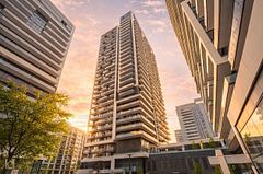 95 Oneida Crescent 2302, Richmond Hill, ON L4B 0H5