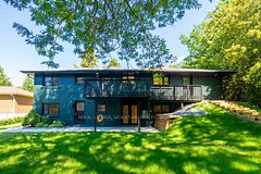 986 Srigley Street 3, Newmarket, ON L3Y 1Y3