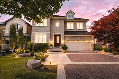 40 Arista Gate, Vaughan, ON L4L 9H8